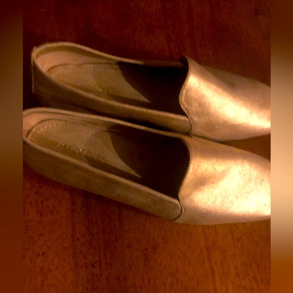 Metallic Gold Aerosoles